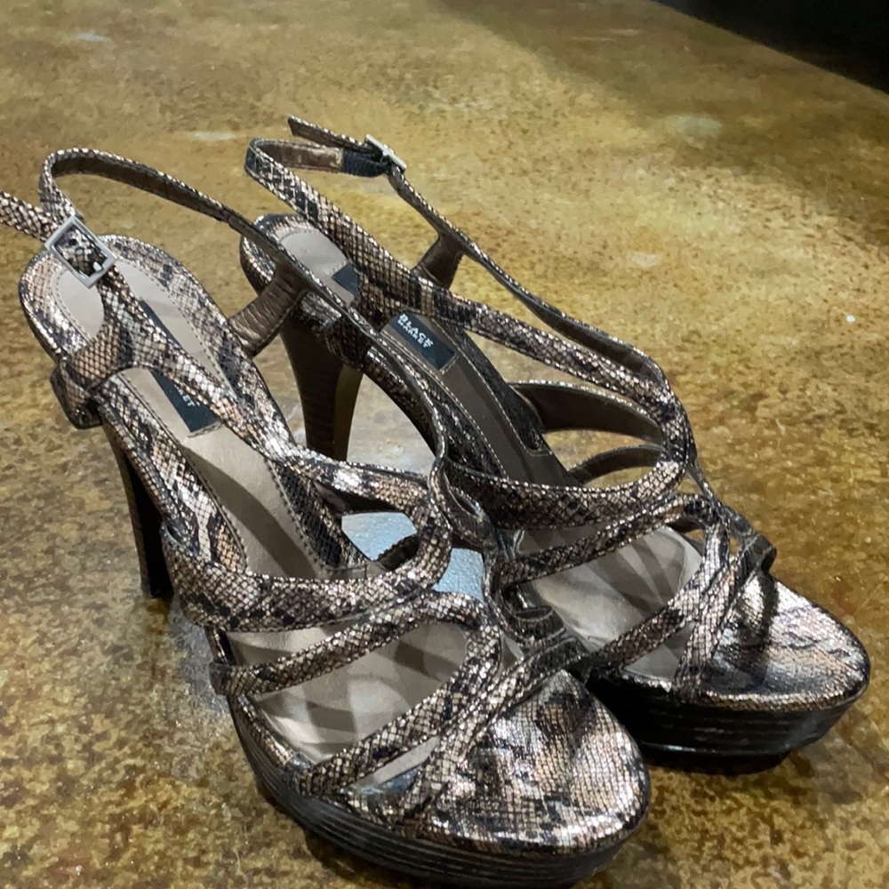 White House Black Market heels